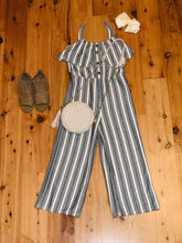 Load image into Gallery viewer, Bestie Striped Jumper
